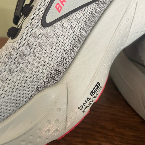 Brooks Women's Glycerine worn once - Picture 4 of 8